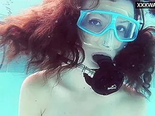 Emi Serene Masturbates Underwater In The Pool