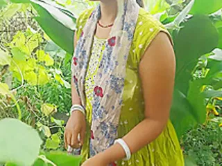 Indian Forest Garden Nearby My House Garden Out Side Hot Deshi Girl Fucking - Sucking Big Cook Blowjob